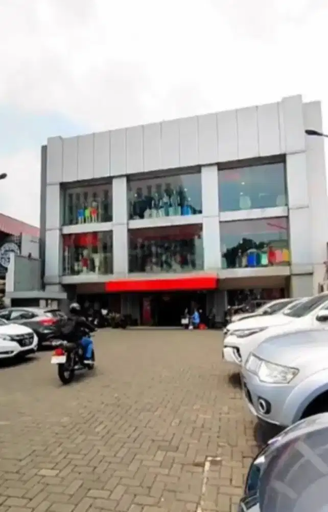 Sewa Jalan Utama Pajajaran Komersial