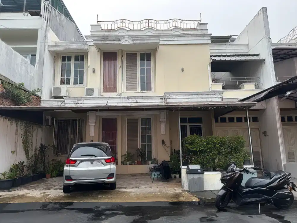 Jarang Ada, Townhouse di Pejaten Timur sudah SHM, Bebas Banjir dan Dibawah Harga Pasaran