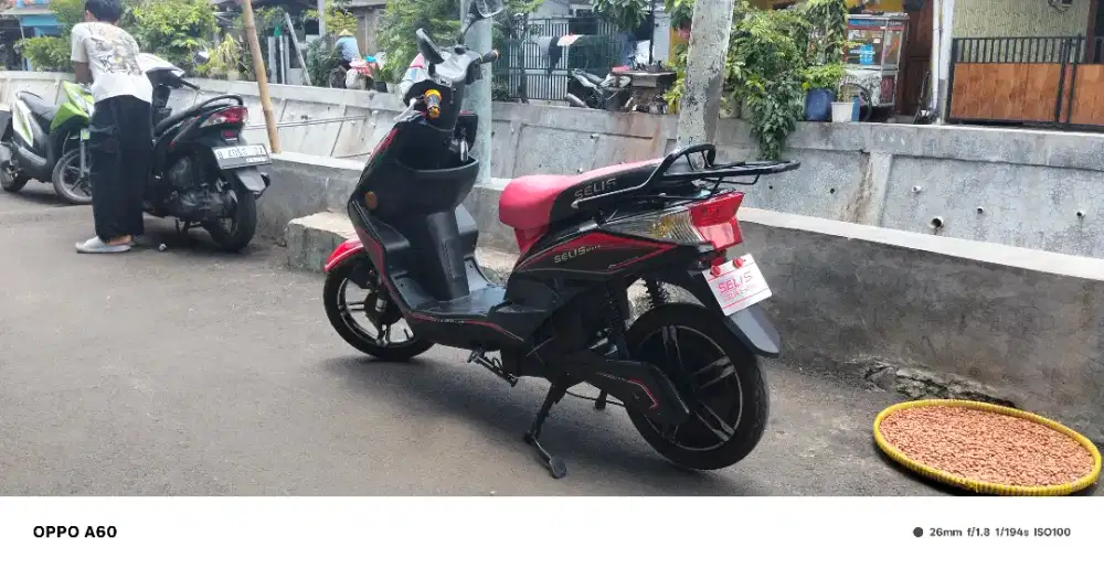 Sepeda listrik Selis elang