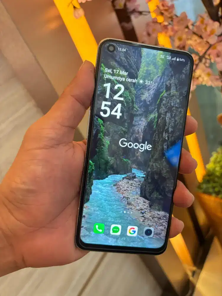 Realme GT2 pro 5G  12 /256 white