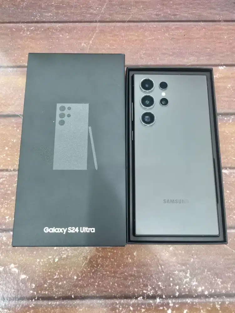 Samsung S24 Ultra 12/256Gb