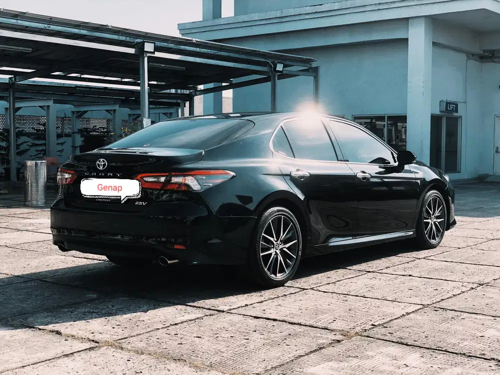 Toyota Camry 2022 Bensin