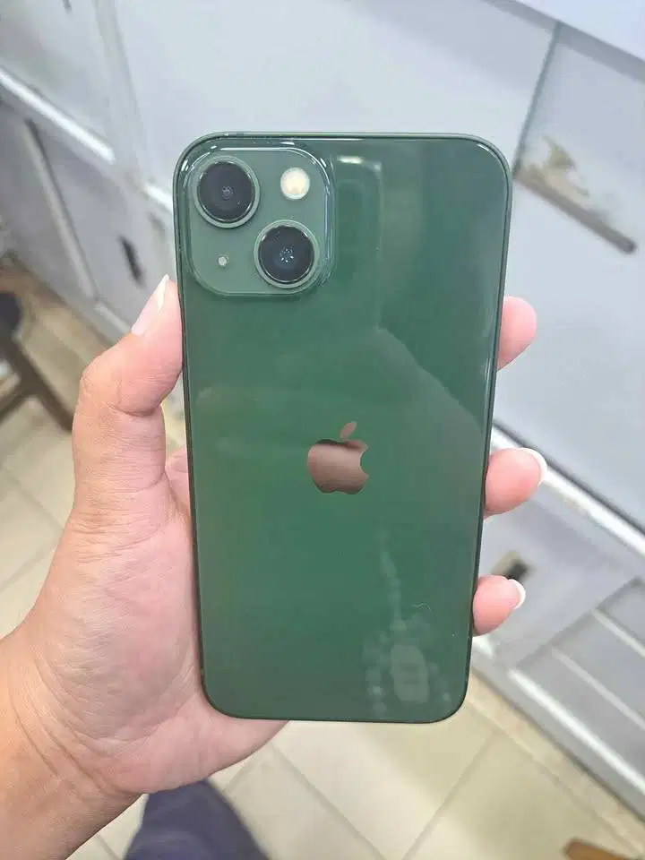 Second IPhone 13 256GB Green Ex Inter Dual Sim Beacukai Batangan Mulus