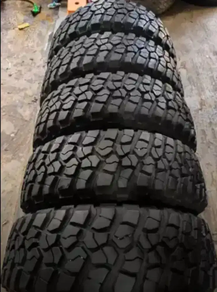 BFgoodrich 255 75 ring 17
