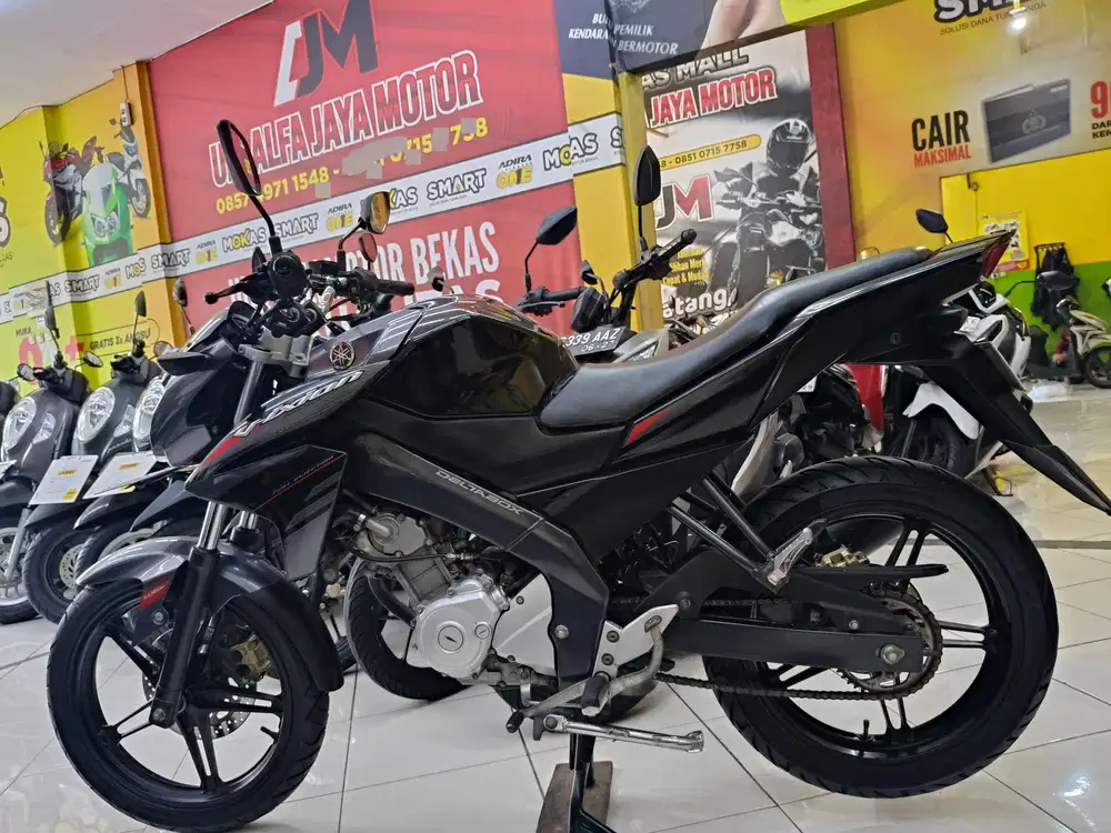 Only cash*Yamaha Vixion tahun 2014