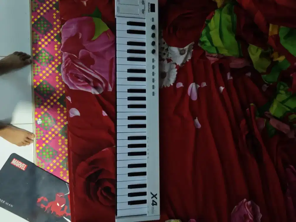 Midi Controller X4 Midiplus 48keys
