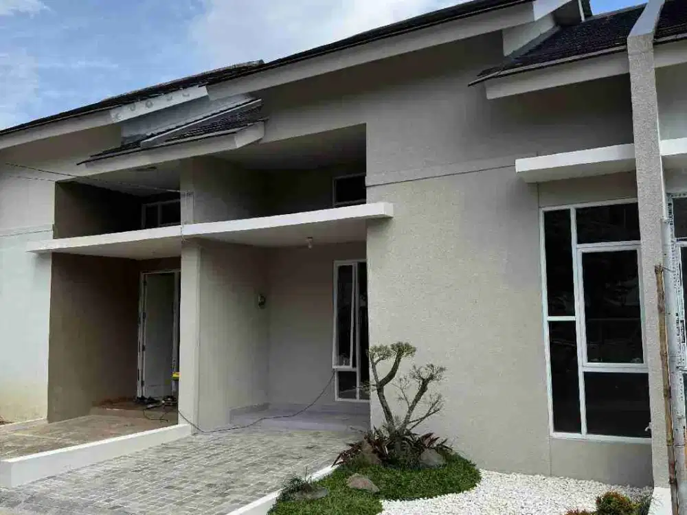 500 Juta Rumah Dekat Mall The Park Depok