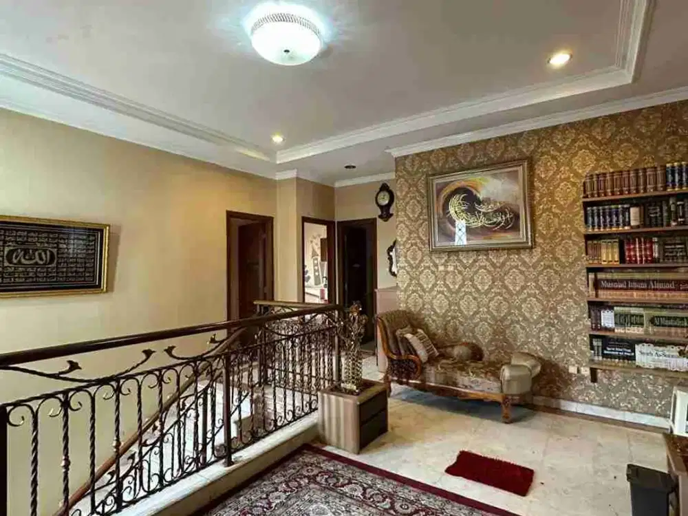 Rumah dijual dalam komplek di fatmawati pondok labu jakarta selatan, 2km dari pintu tol Cipete, bebas banjir, dekat fasilitas umum