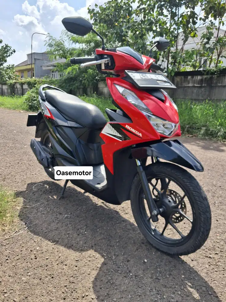 (A) Honda Beat Cbs Fi tahun 2023 KM LOW