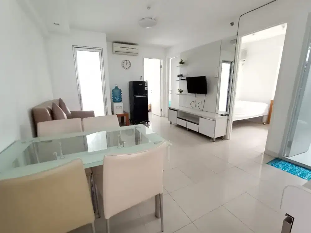 Disewakan bulanan 3 BR furnish apt bassura free ipl siap huni