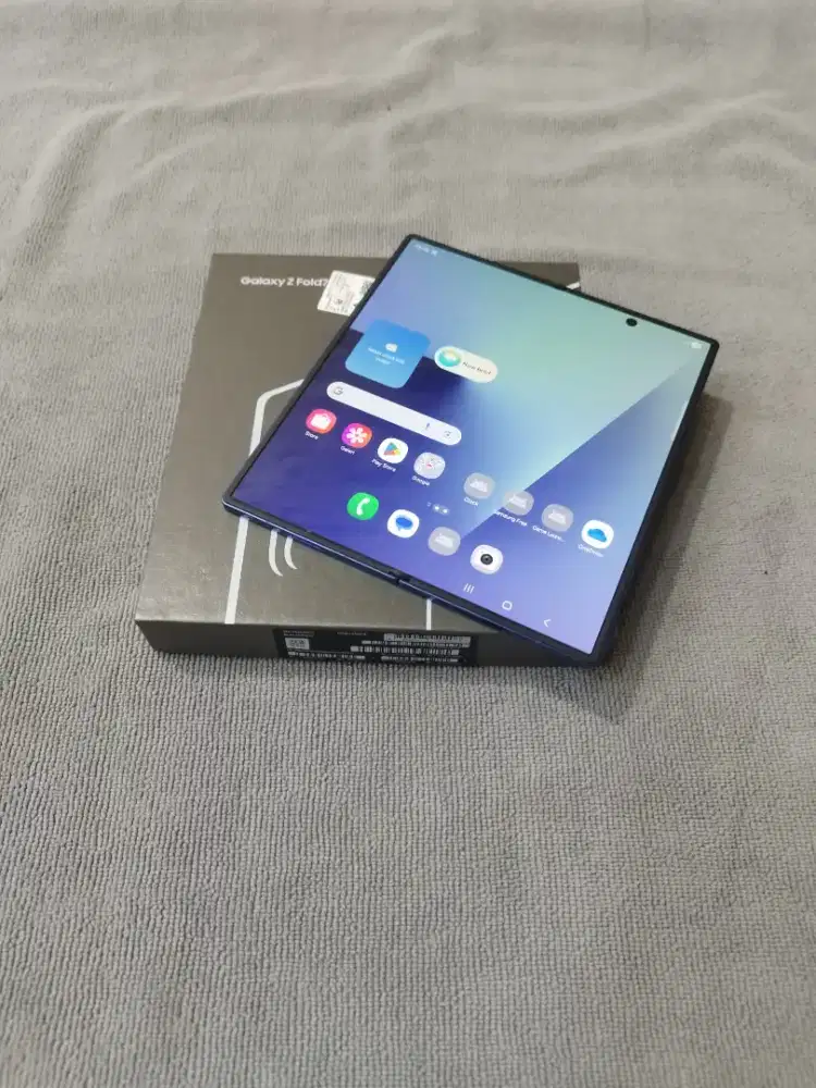 Samsung Z fold 7 256gb