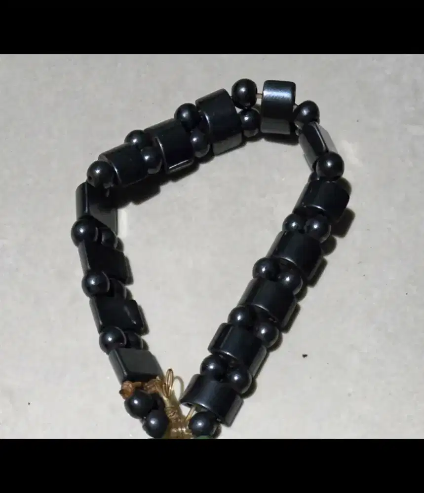 Koleksi simpanan jual import luar gelang tangan batu hematit kesehatan