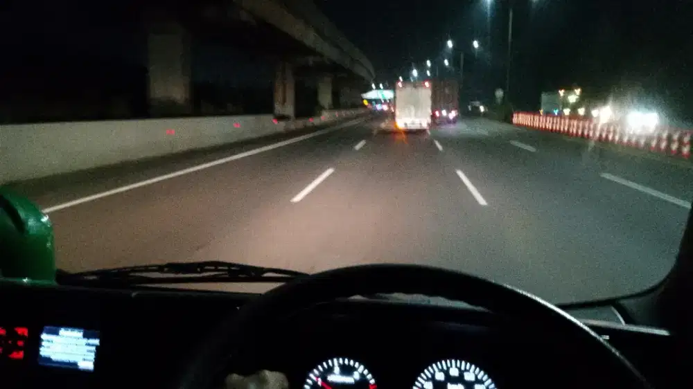 Saya sedang mencari pekerjaan supir pribadi