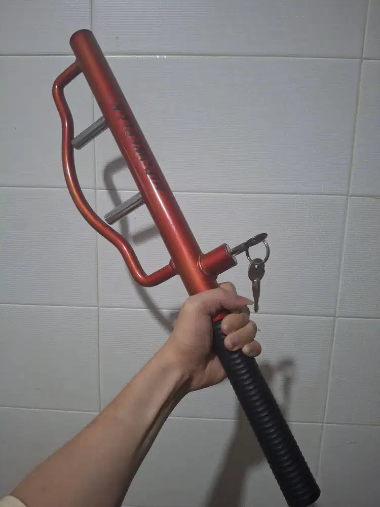 Hipowerlok azko kunci setir mobil universal