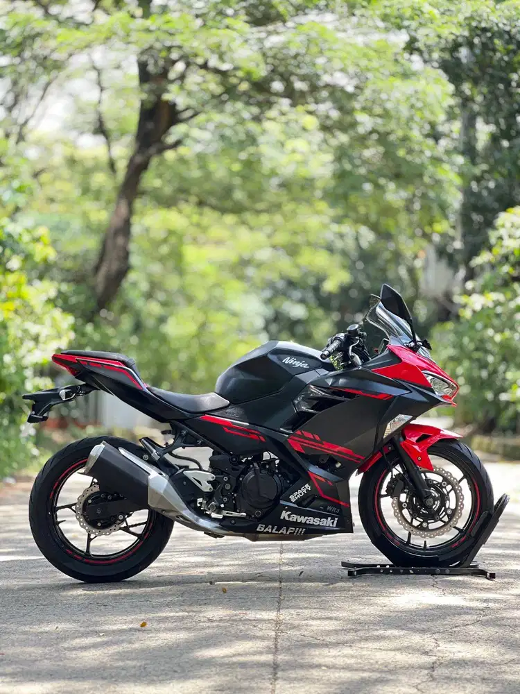 KAWASAKI NEW NINJA 250 FI ABS SE 2018 MERAH KM 12K PAJAK PANJANG MULUS
