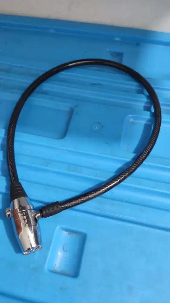 Krisbow gembok kabel dengan alarm hitam