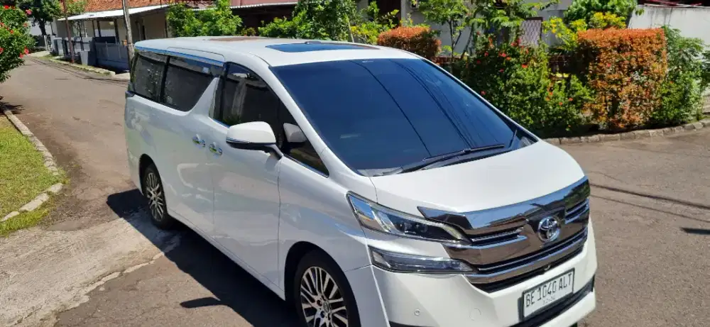Toyota Vellfire 2.5L Tahun 2017 TERAWAT