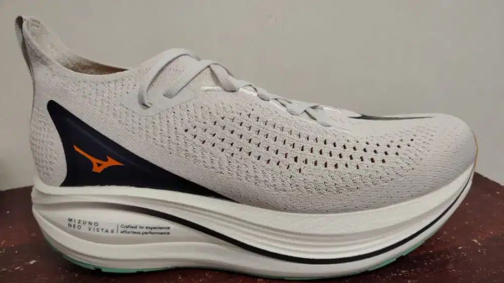 Sepatu lari ori Mizuno - long run