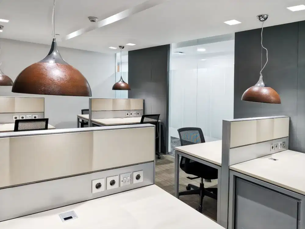 Regus - Regus Sinarmas Land Plaza (5ws)