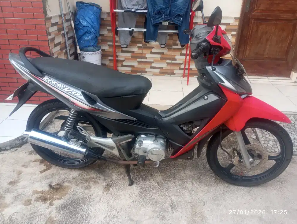 Revo 2008 orisinil pajak Depok hidup
