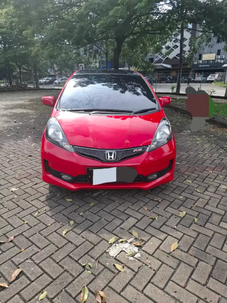 Honda Jazz GE8 1.5 RS AT 2014 Merah