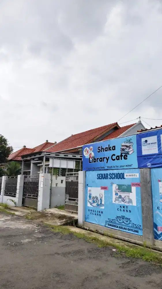 Dijual/sewa cepat tempat usaha/kantor/cafe/bimbel