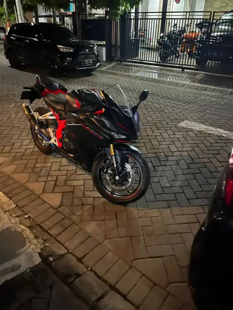 CBR 250 RR SP 2023