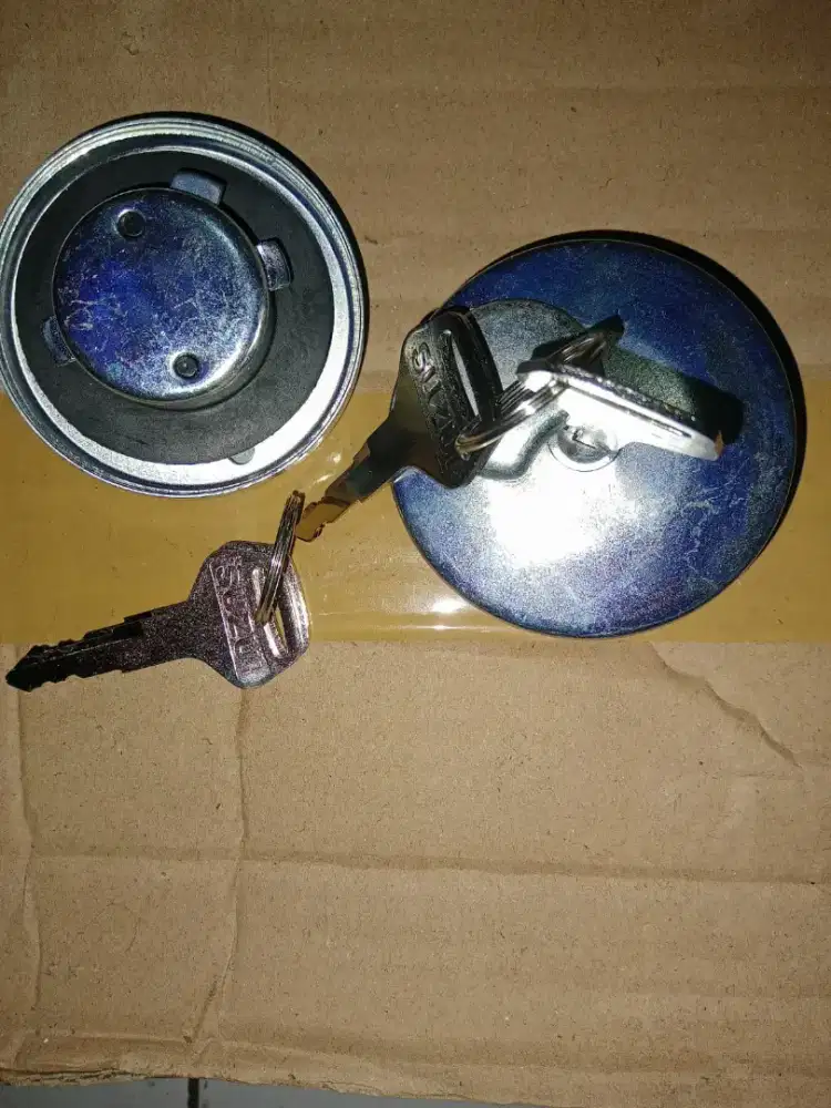 Tutup Tangki Bensin Suzuki dan Mitsubishi Colt T120 SS, Carry,