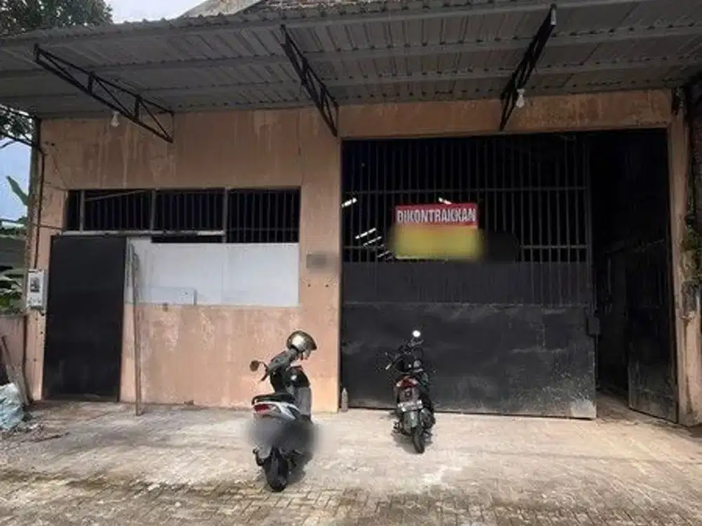 Disewakan Gudang Premium Selangkah ke Terminal Condongcatur, Depok, Sleman.