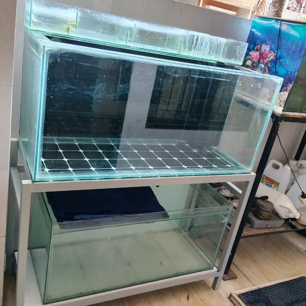 Aquarium 2 Buah dan Rak Aquarium,  Bonus Filter Kaca