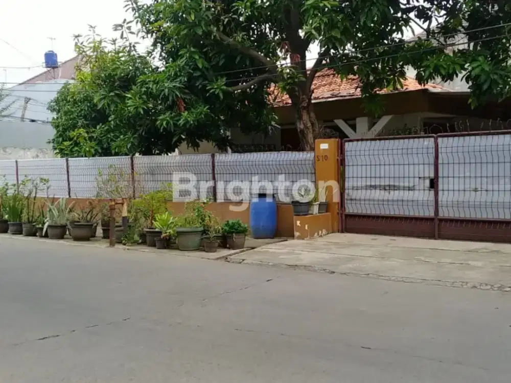 Rumah Hook Nyaman & Asri di Pondok Bambu Dekat Pusat Kota Fasum Lengkap