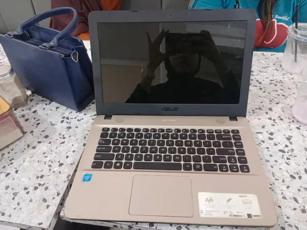 Laptop Asus 2019 Ram 4