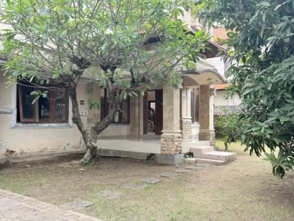 RUMAH DI KEROBOKAN BADUNG, BALI