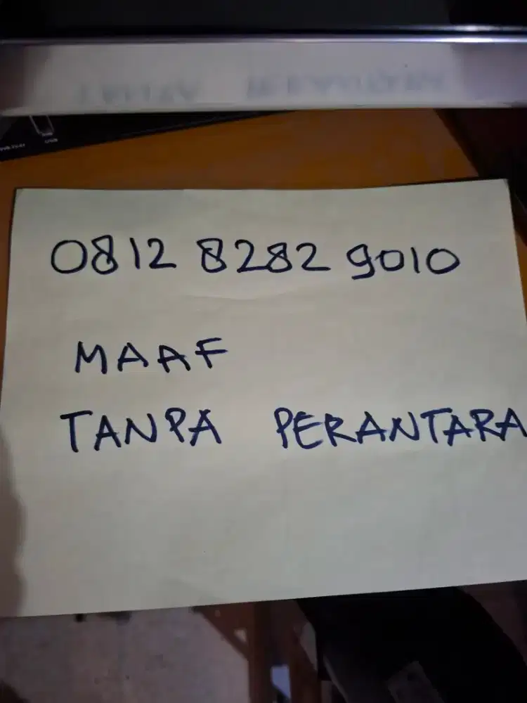 Dijual Vespa LVV 3V Ie 150 cc tahun 2014 model jok dan lampu terpisah