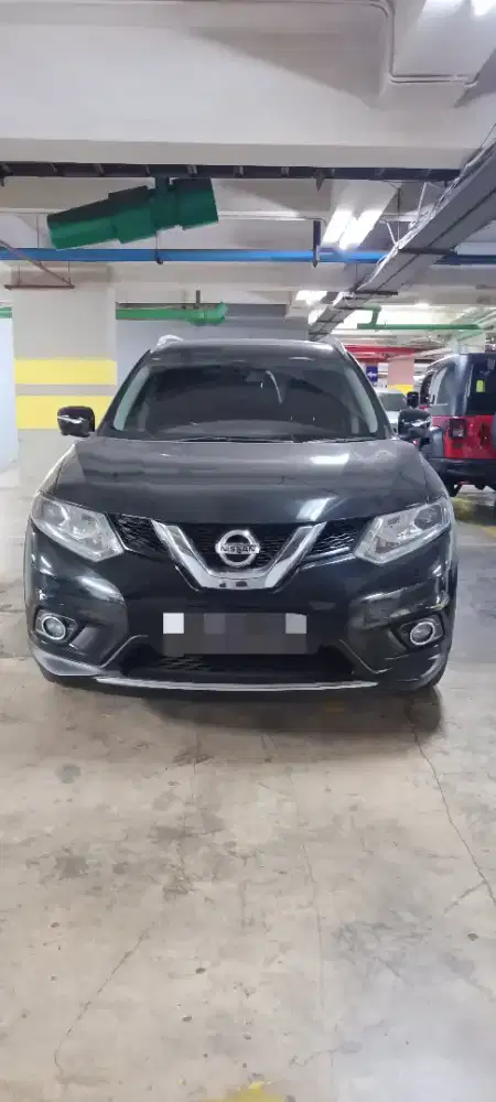 DI JUAL MOBIL NISSAN X-TRAIL 2.5CC