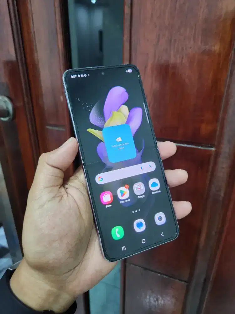 Samsung Z Flip 4 5G 8/128