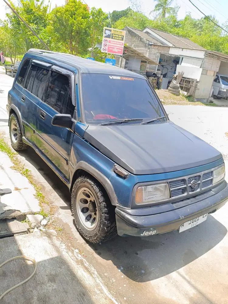 Suzuki Escudo 1994 Bensin