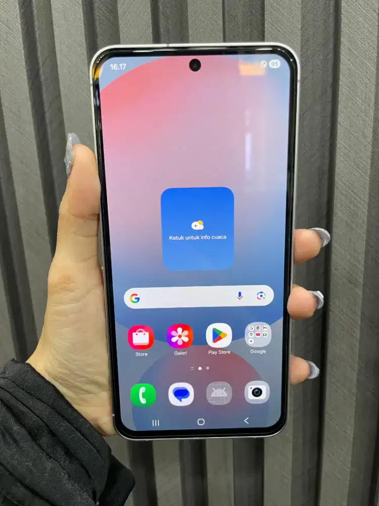 Samsung S24 FE 8/256