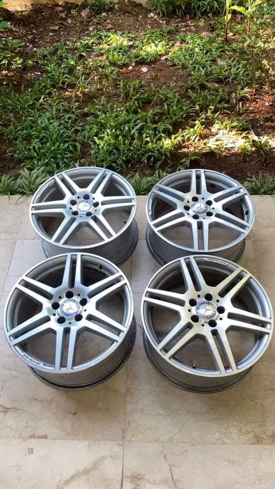 Velg Mercedes/ Mercy W207 C207 W212 AMG Ori R18 PCD 5x113
