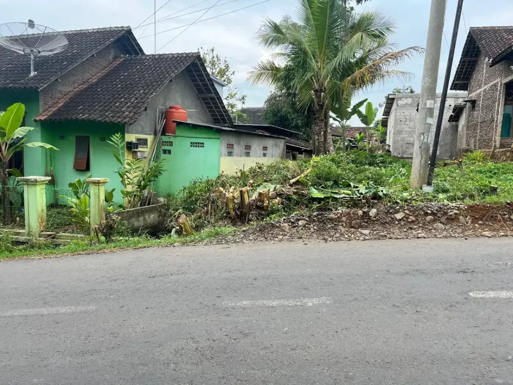 Tanah Pinggir Jalan Untuk Usaha 145m2 Kerjo, Karanganyar