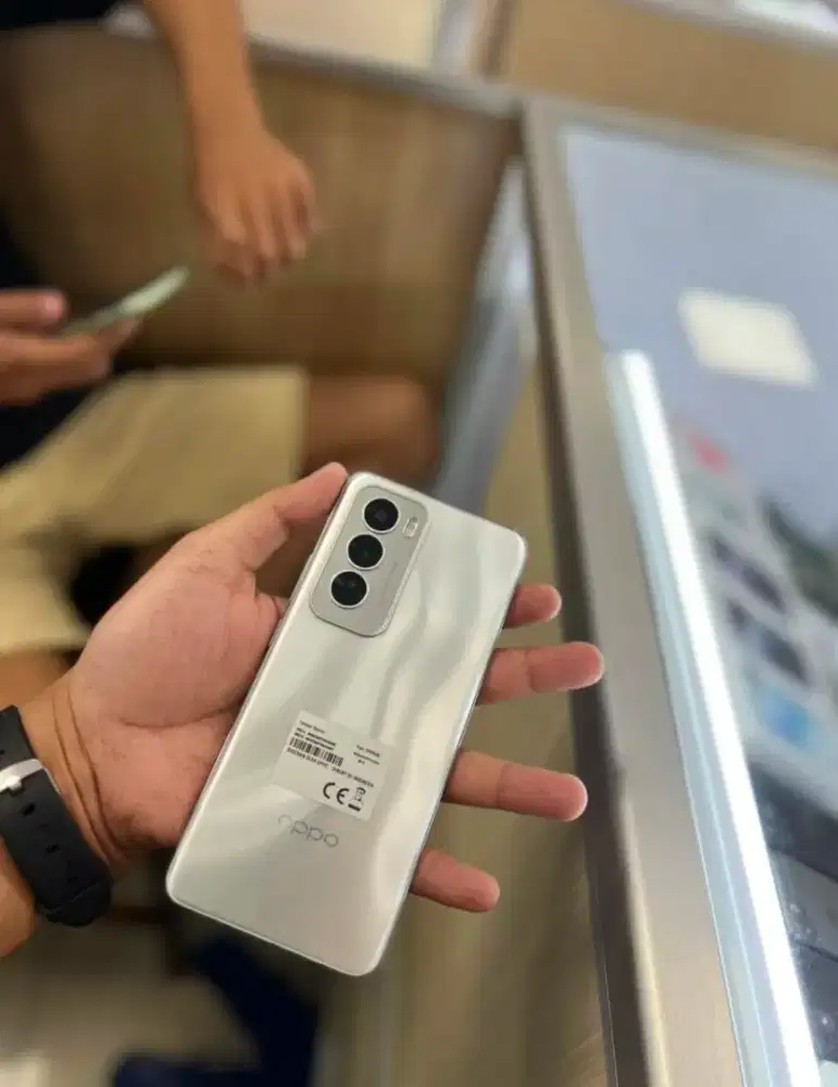 Oppo reno 12 12/256gb