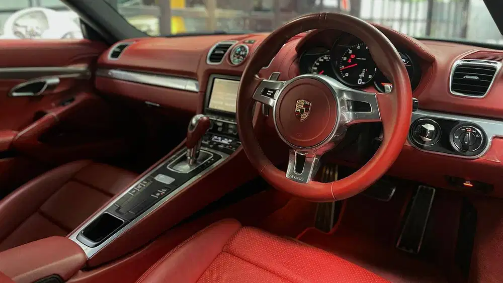 Porsche Cayman 2.7 Sport Chrono Sport Steer Nappa Dashboard NIK 2013