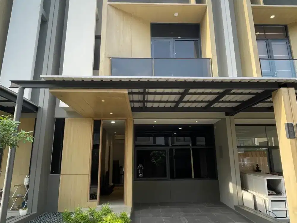 Disewakan Rumah TANAKAYU Full Furnished Dekat ke Eastvara & GrandLucky