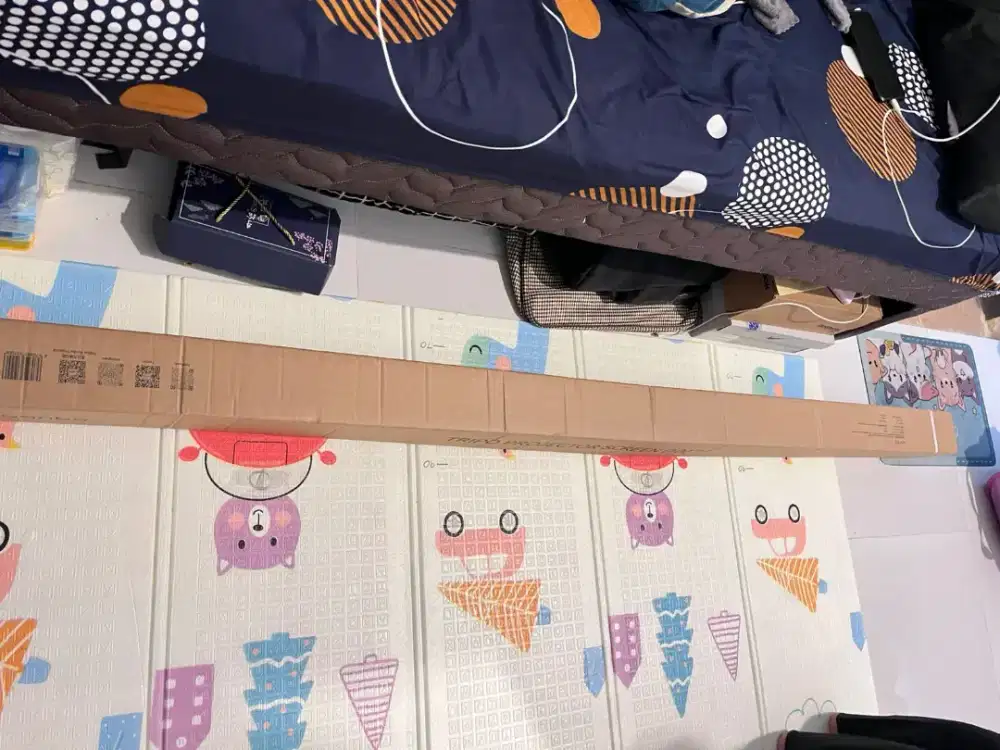 Layar proyektor wanbo 100 inch