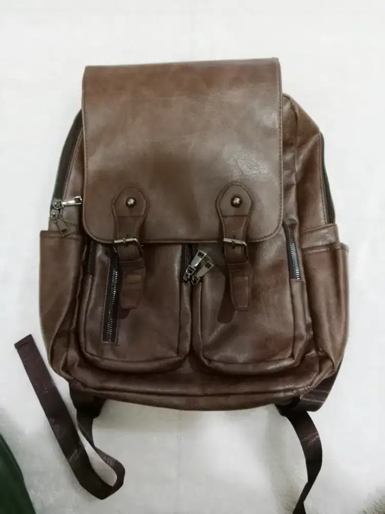 Ransel pria kutil uk 28 cm x13 cm x 40cm harga 280 pas bogor cilebut