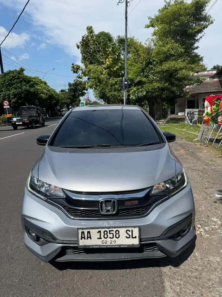 Honda jazz rs matic murah 2018 tangan 1