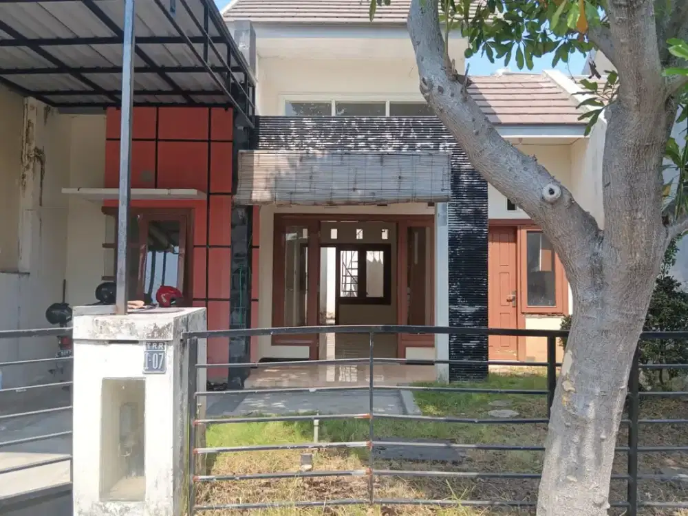 Disewakan Rumah Medokan Sawah