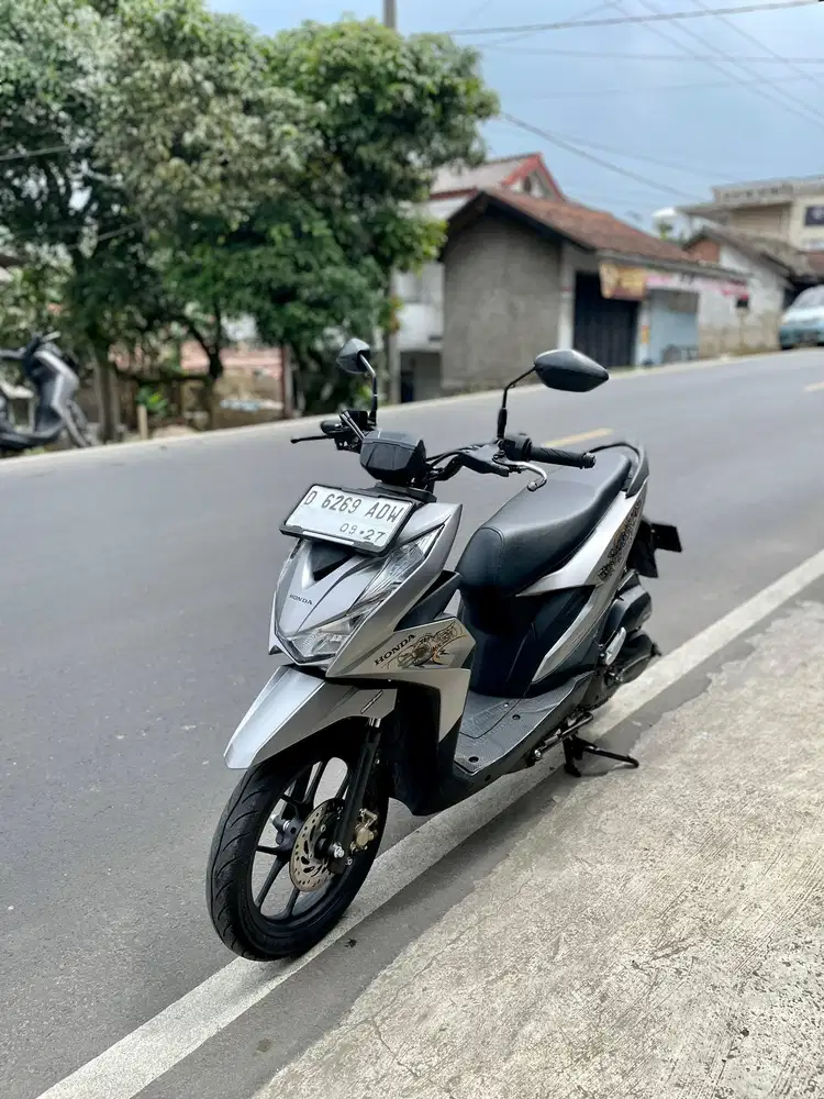 Honda New Beat Street esp 2022