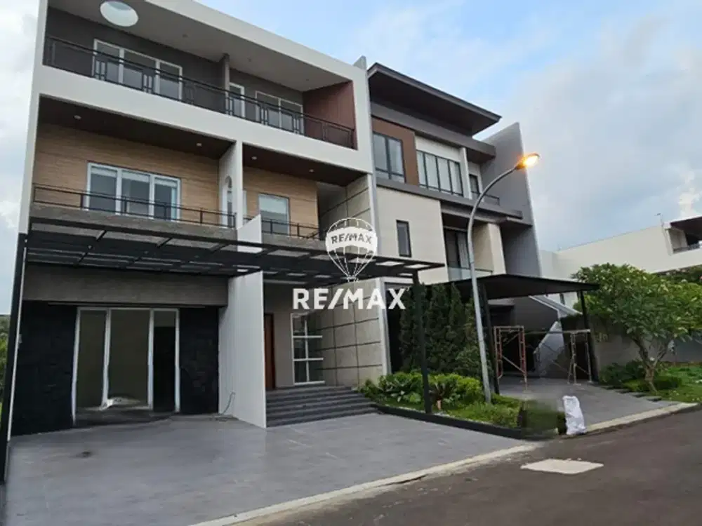 Di jual Rumah Mewah Siap Huni di Cluster Onyx, Alam Sutera dengan Harga Menarik