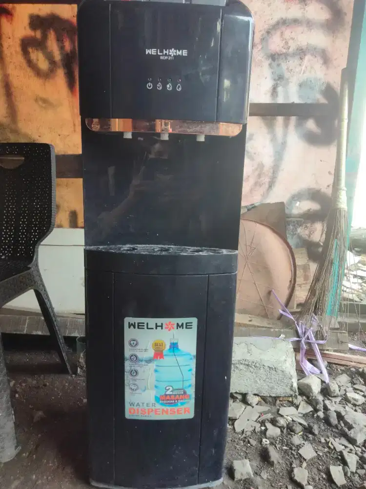 Depenser galon bawah